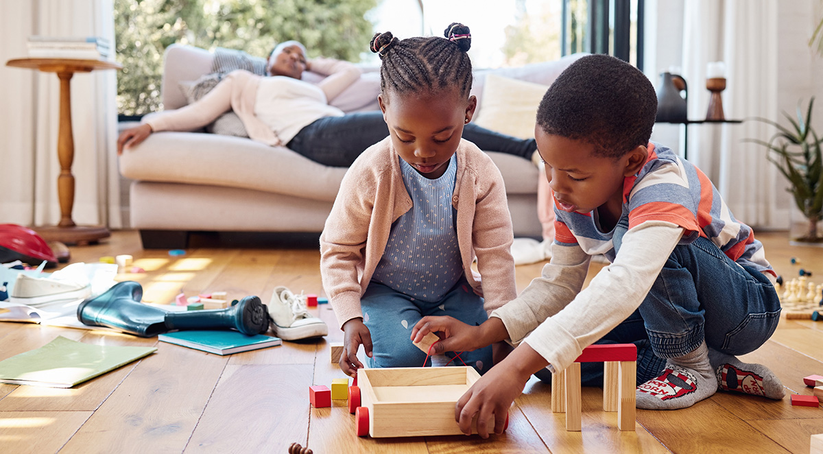 Keep a Clean Home with Kids: Eco-Friendly Summer Tips